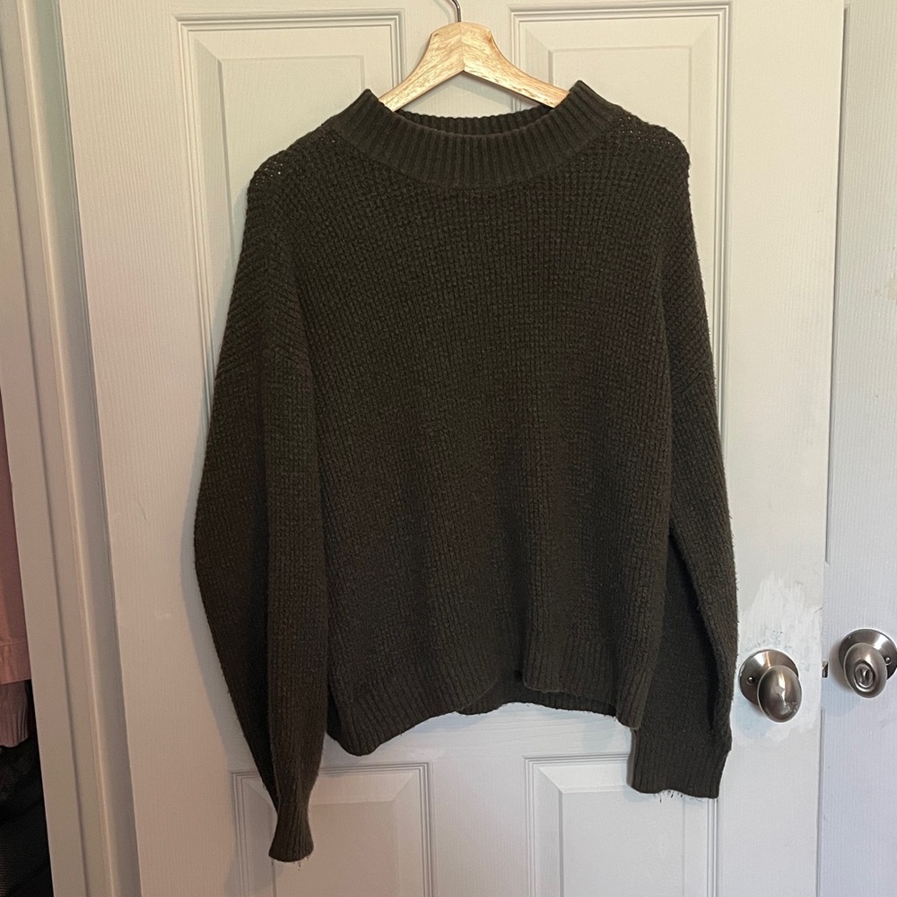 Cozy Dark Green Knit Sweater